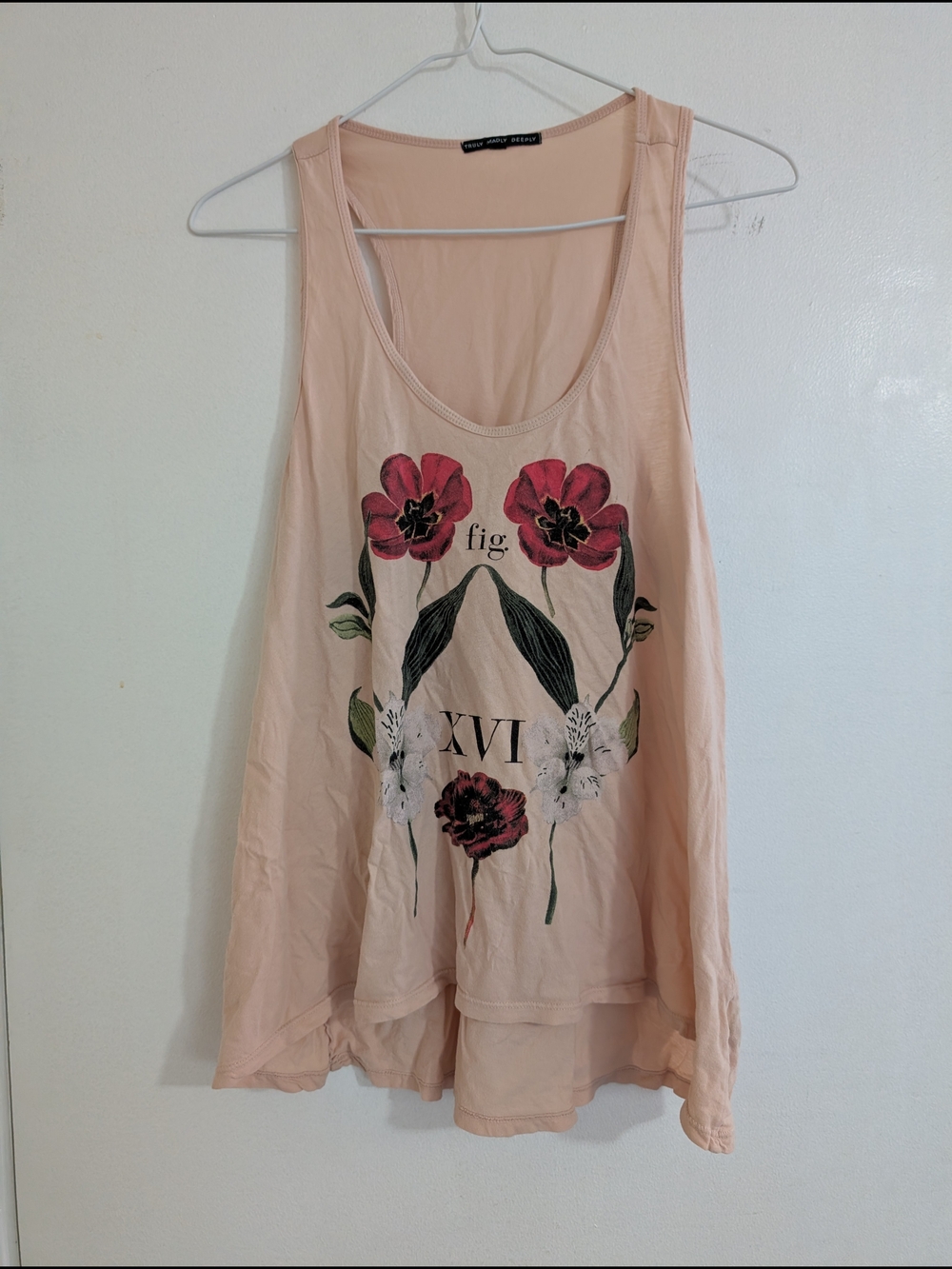 Urban Outfitters Truly Madly Deeply Floral Tank with Poppies Fig. XVI